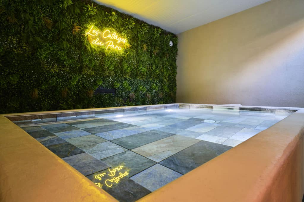 Spa et jacuzzi privatif à Villeneuve-d'Ascq proche de Lille